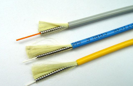 SC FC LC ST Cable ottico blindato simplex per l'installazione Temperatura -10°C  60°C