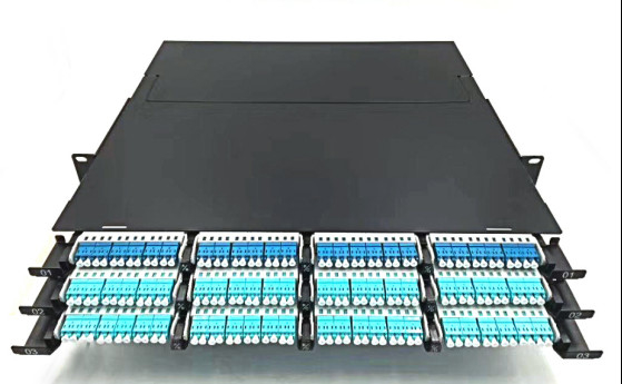 200 mm di profondità di alta densità MPO Patch Panel Opzione personalizzabile