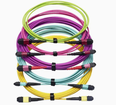 Fibra ottica FTTH Patch Cord Trunk Cable PVC Material Panel MPO Fiber Cable