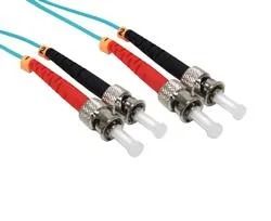 Cavo patch duplex ST-ST in fibra 50/125 OM3 con perdita di inserzione di 2dB