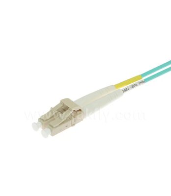 MPO/MTP-LC Breakout Patch Cord. Soluzione di cablaggio in fibra ottica multi-core ad alta densità