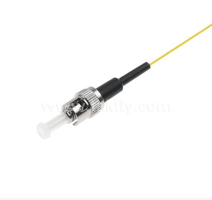 Pigtail in fibra ottica ST: un'estremità connettorizzata, l'altra fibra scoperta, per scatole di terminazione ottiche, giunzioni e collegamenti di apparecchiature