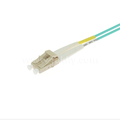 MPO/MTP-LC Breakout Patch Cord. Soluzione di cablaggio in fibra ottica multi-core ad alta densità