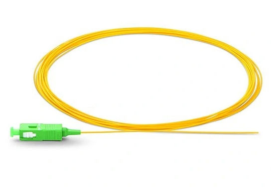 Treccia a fibra ottica monomodale di SC/APC OS2 2.0mm G652D in rivestimento giallo di FTTx