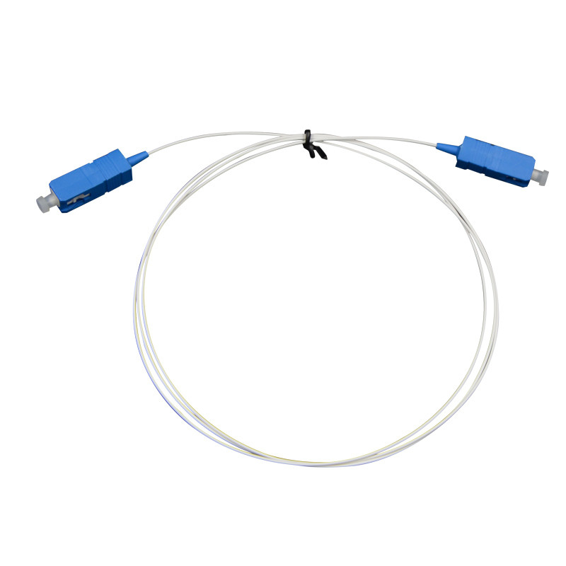 Cable in fibra ottica su misura Giacca in PVC Bianco Collegatore blu/Aqua per una connessione stabile alla rete
