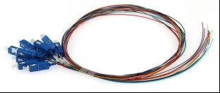 Fibra ottica a singolo modo connessione SC/UPC 12 opzioni di colore 0,9 mm G652D G657A 4,5 mm OD