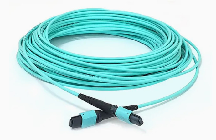 8/12/24core 2m-50m PVC ad alta densità/LSZH UL Certificazione femminile/maschile MPO-MPO Sm Om3 Om4 Om5 Trunk Cable Patch Cord Fiber Optic Jumper
