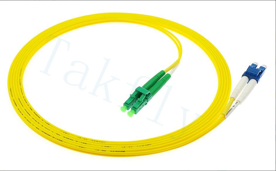 Cavo patch in fibra ottica LC-LC con interconnessione plug-and-play ad alta densità e bassa perdita di inserzione per reti affidabili