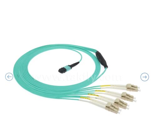 MPO/MTP-LC Breakout Patch Cord. Soluzione di cablaggio in fibra ottica multi-core ad alta densità