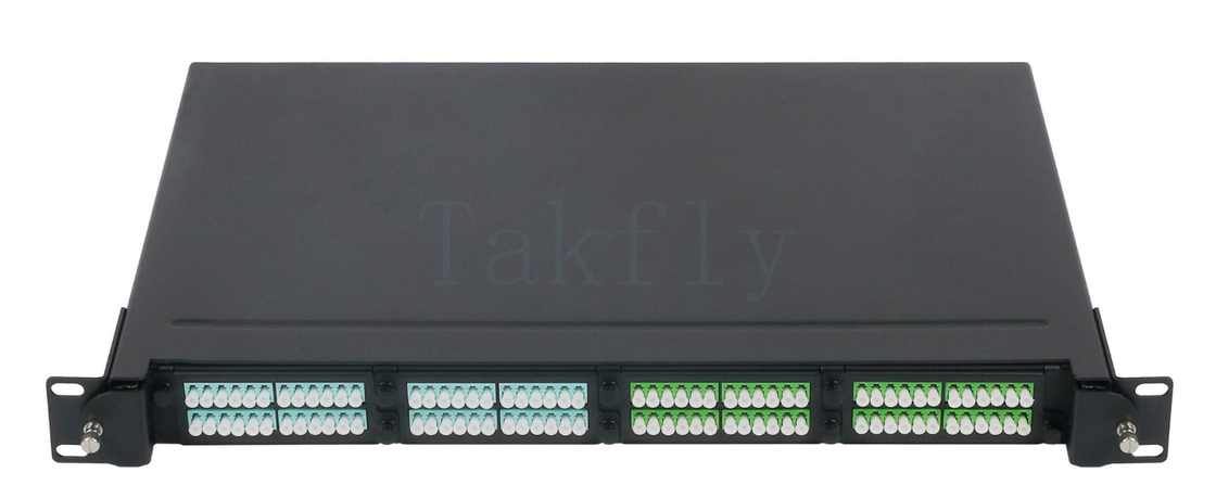 1U 19" MPO/MTP High-Density Patch Panel 4 slot per cassette, montato su rack